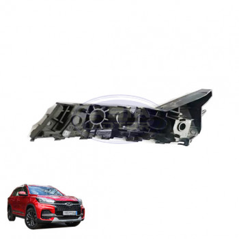 Направляюча переднього бампера права 602000027AA Chery Tiggo 8